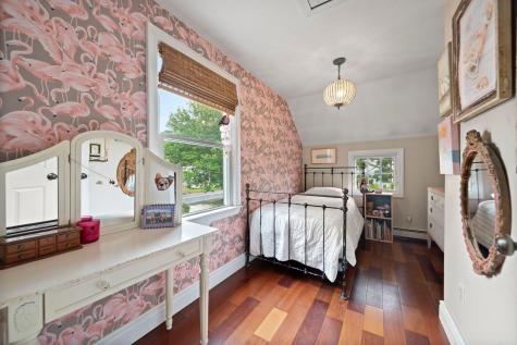 43 Jarves Street Sandwich MA 02563