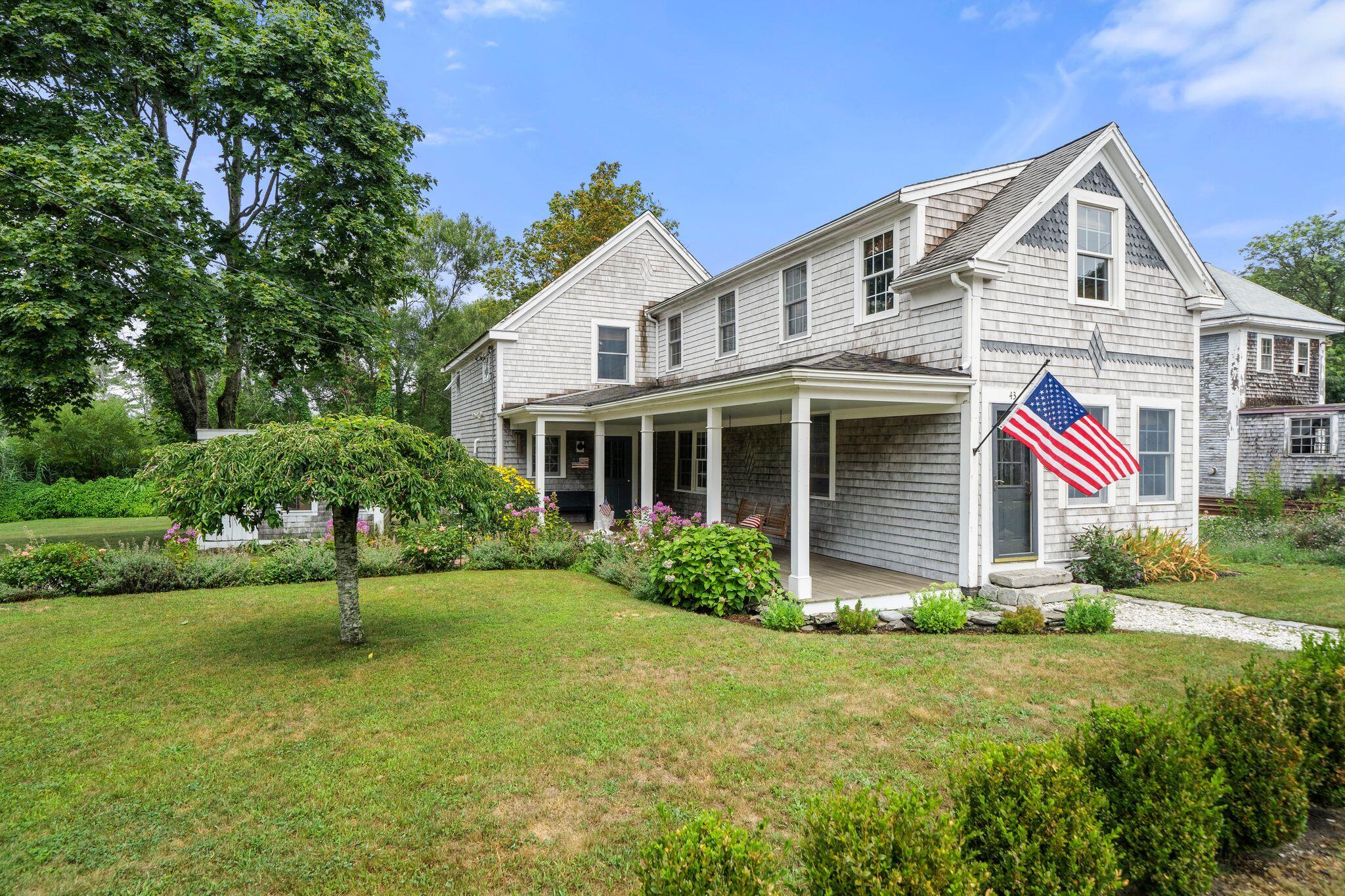 43 Jarves Street Sandwich MA 02563