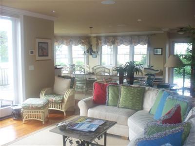 Hyannis MA 02601