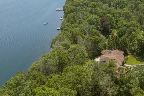 79 Pickerel Cove Circle Mashpee MA 02649