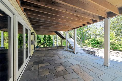 79 Pickerel Cove Circle Mashpee MA 02649