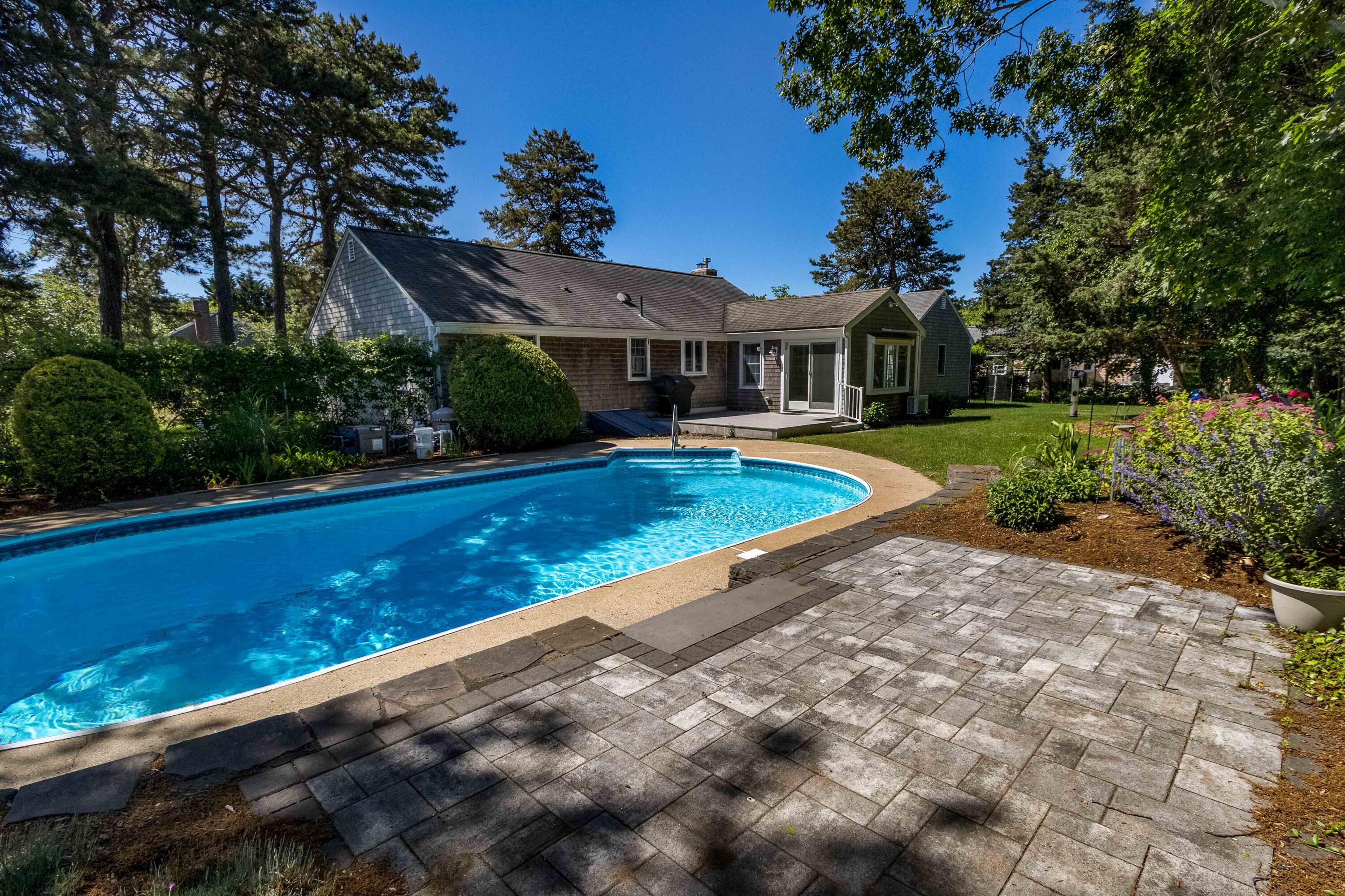 12 Lockwood Drive Dennis MA 02660