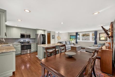 106 Tanglewood Drive Teaticket MA 02536