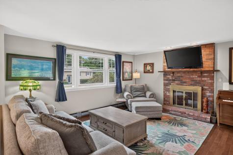 106 Tanglewood Drive Teaticket MA 02536