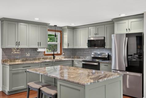 106 Tanglewood Drive Teaticket MA 02536