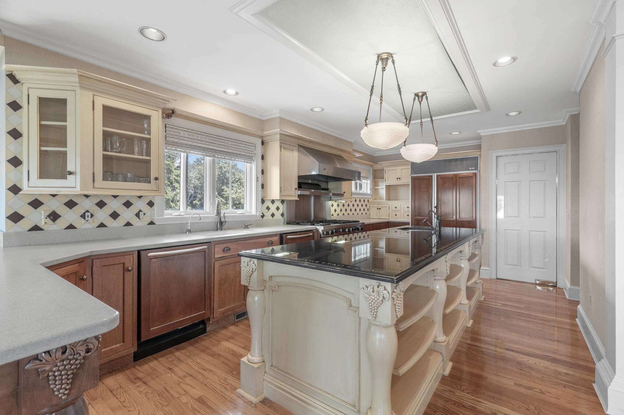 4390 Main Street Barnstable MA 02637