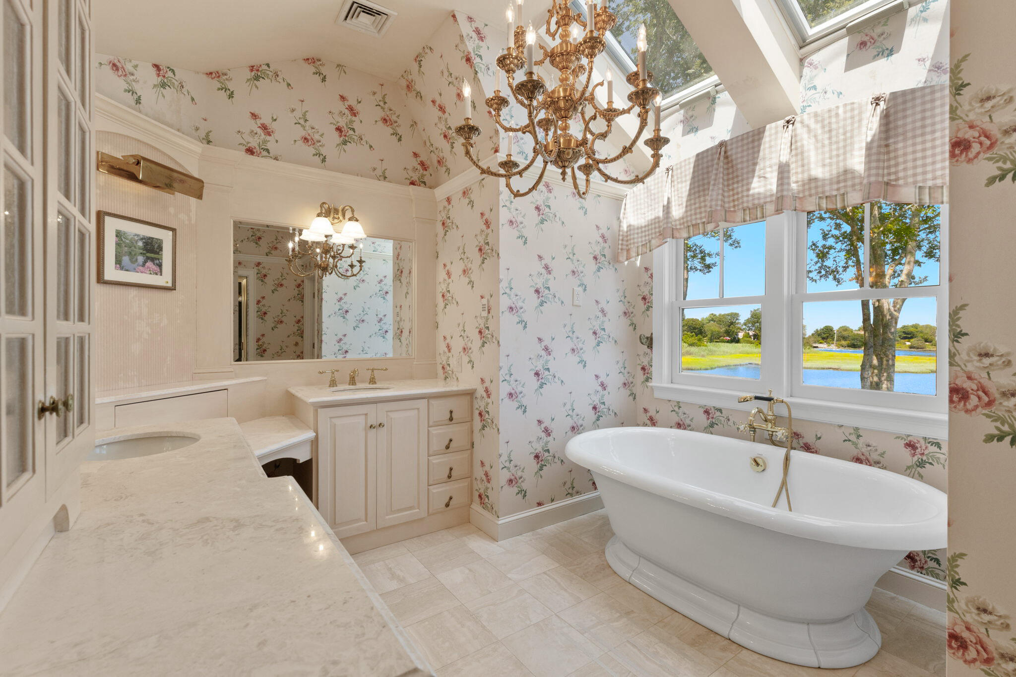 4390 Main Street Barnstable MA 02637