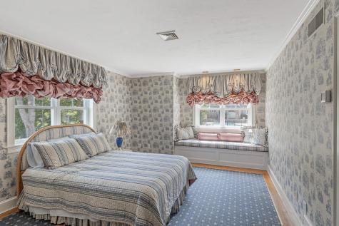 4390 Main Street Barnstable MA 02637