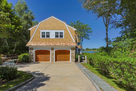 4390 Main Street Barnstable MA 02637