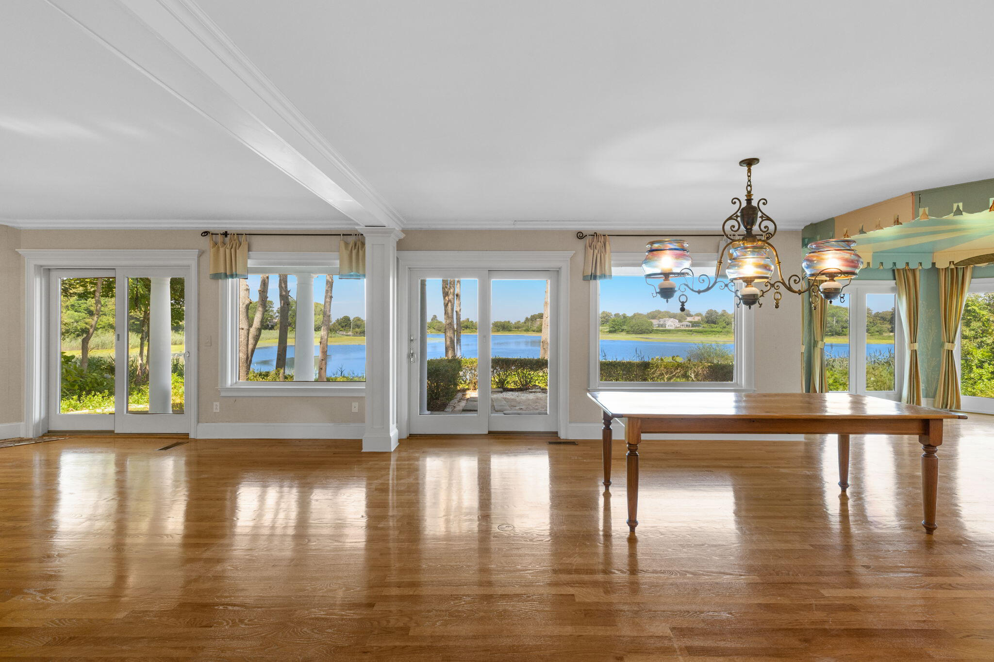 4390 Main Street Barnstable MA 02637