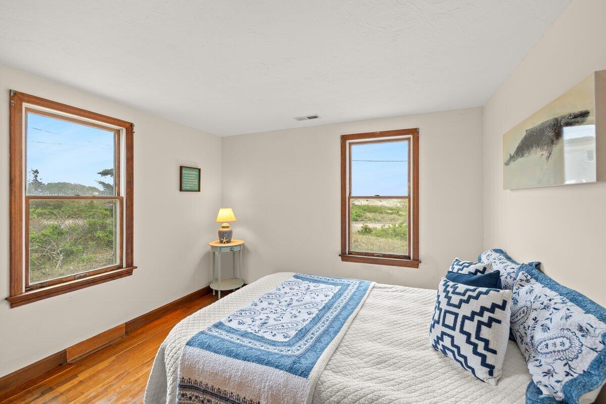 8 Babcock Lane West Dennis MA 02670
