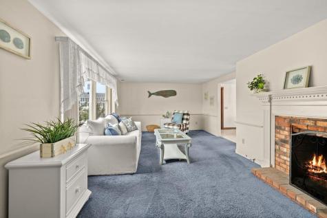 8 Babcock Lane Dennis MA 02670