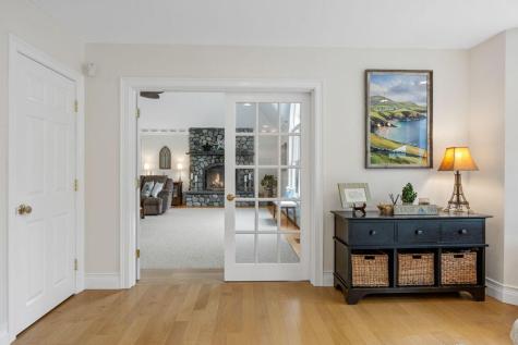 29 Weatherdeck Drive Bourne MA 02532