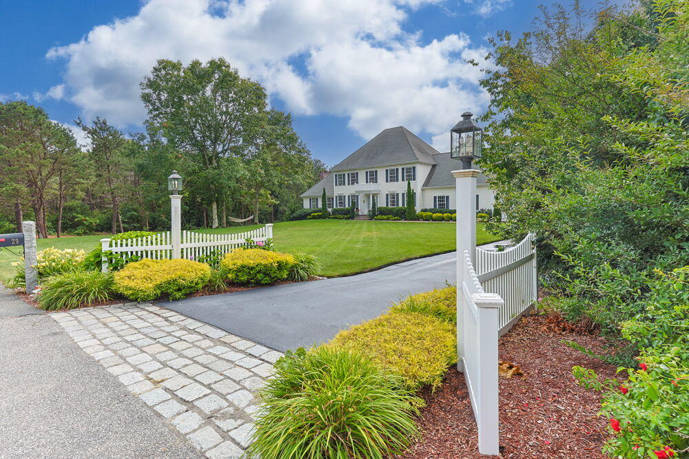 29 Weatherdeck Drive Bourne MA 02532