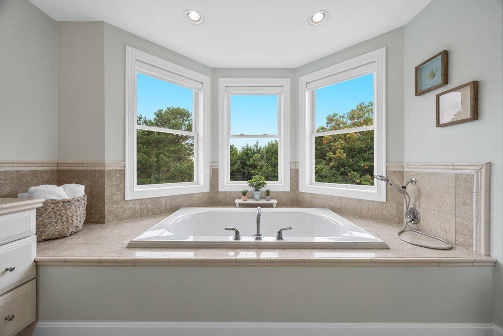 29 Weatherdeck Drive Bourne MA 02532