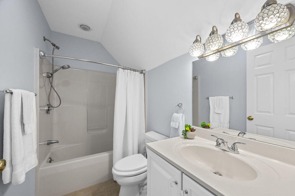 29 Weatherdeck Drive Bourne MA 02532