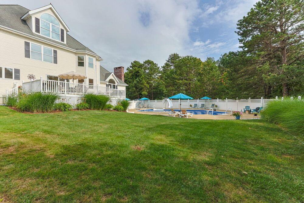 29 Weatherdeck Drive Bourne MA 02532
