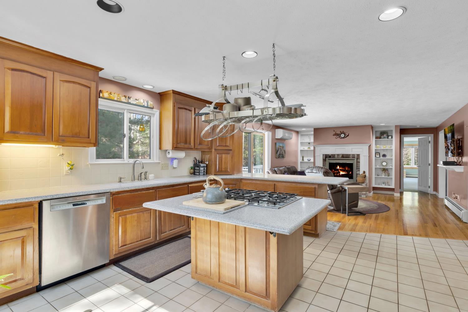 1 Lighthouse Lane Forestdale MA 02644