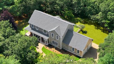 10 Woodhaven Drive Edgartown MA 02539