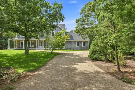10 Woodhaven Drive Edgartown MA 02539