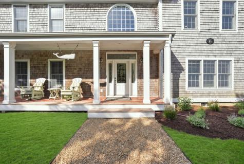 10 Woodhaven Drive Edgartown MA 02539