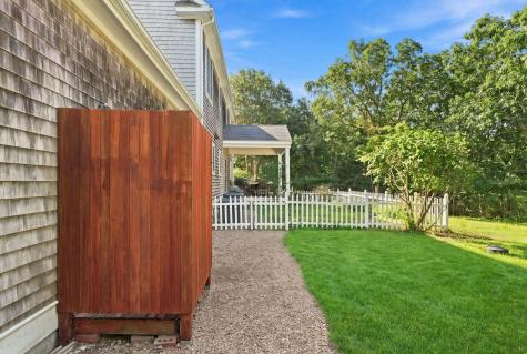 10 Woodhaven Drive Edgartown MA 02539