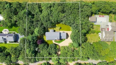 10 Woodhaven Drive Edgartown MA 02539