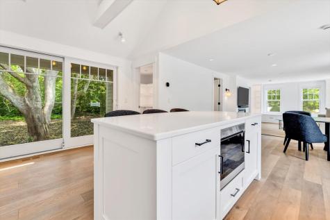 69 Pleasant Street Provincetown MA 02657