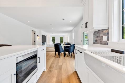 69 Pleasant Street Provincetown MA 02657