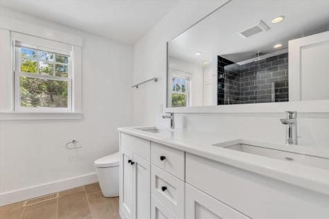 69 Pleasant Street Provincetown MA 02657