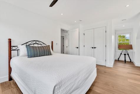 69 Pleasant Street Provincetown MA 02657