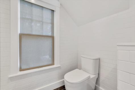 69 Pleasant Street Provincetown MA 02657