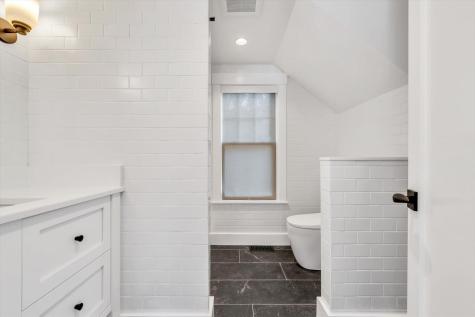 69 Pleasant Street Provincetown MA 02657