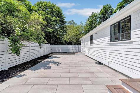 69 Pleasant Street Provincetown MA 02657