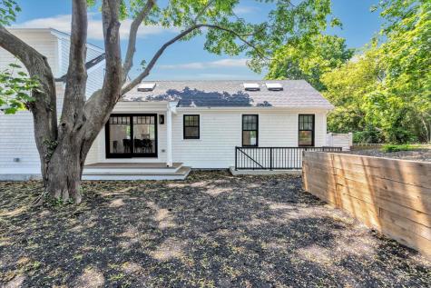 69 Pleasant Street Provincetown MA 02657