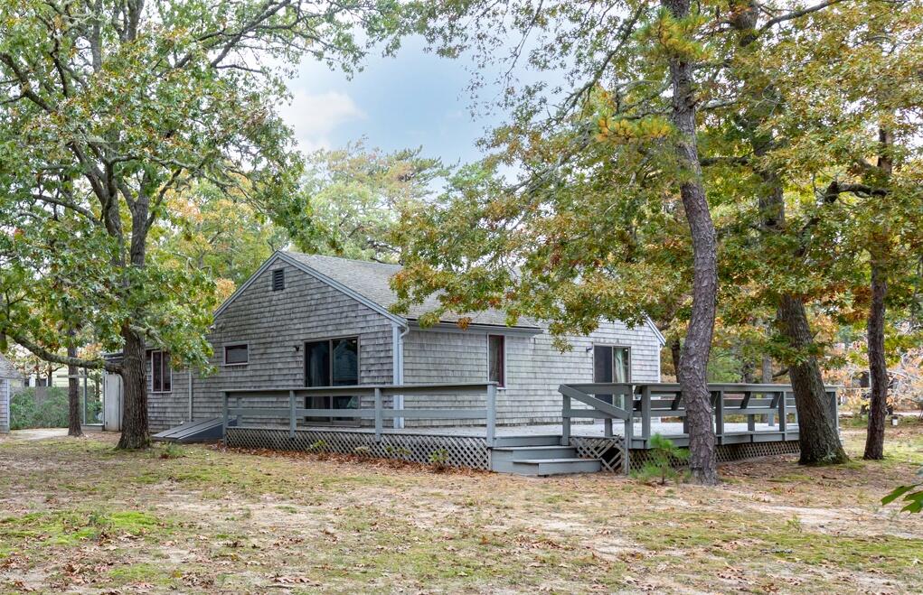 35 Thumpertown Road Eastham MA 02642