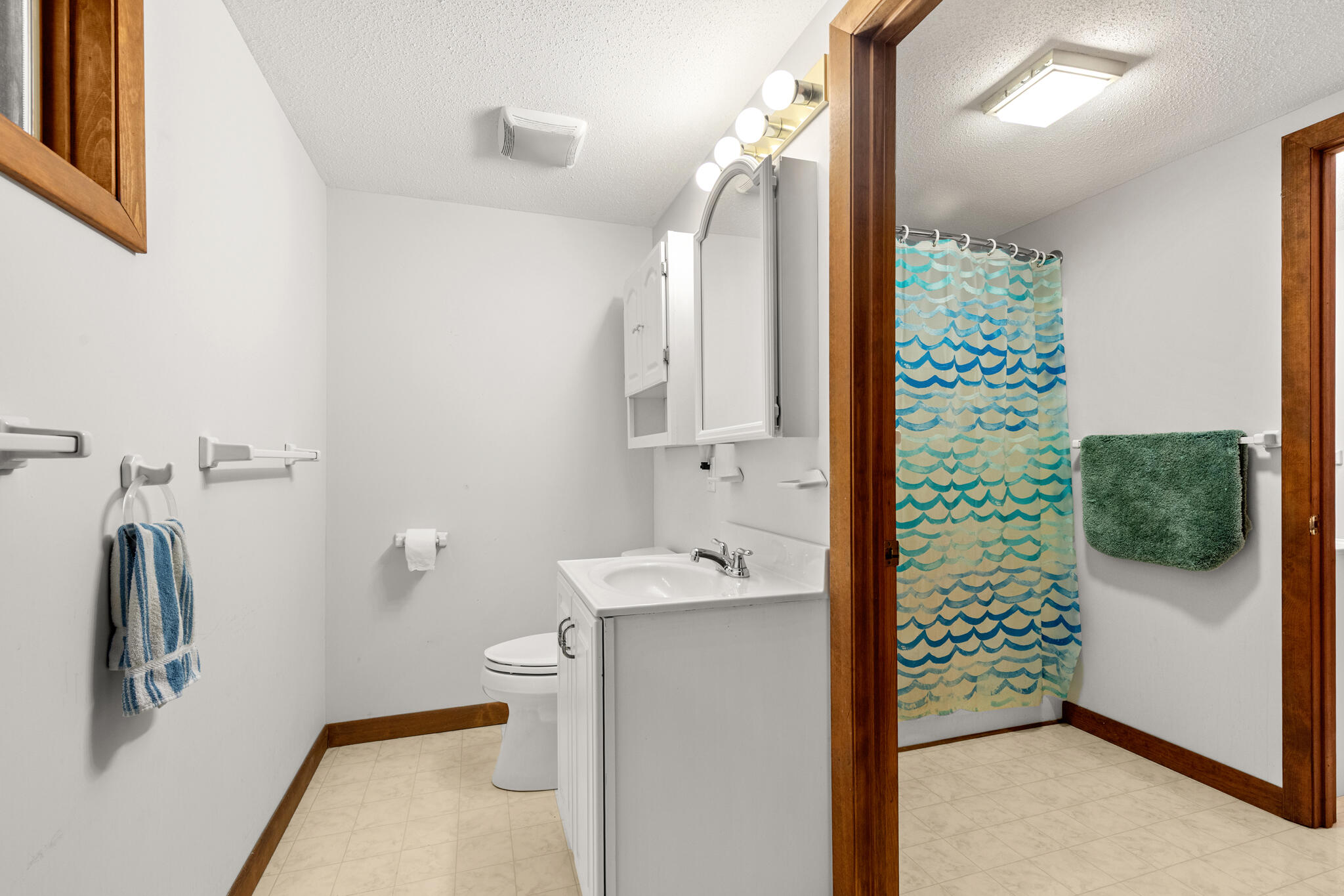 35 Thumpertown Road Eastham MA 02642