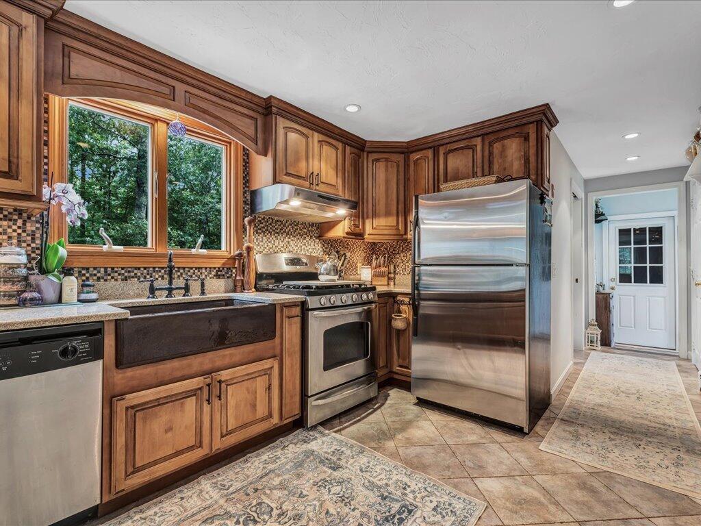 11 Westwind Circle Sandwich MA 02563