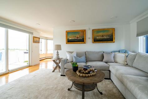 18 Wendy Way West Dennis MA 02670