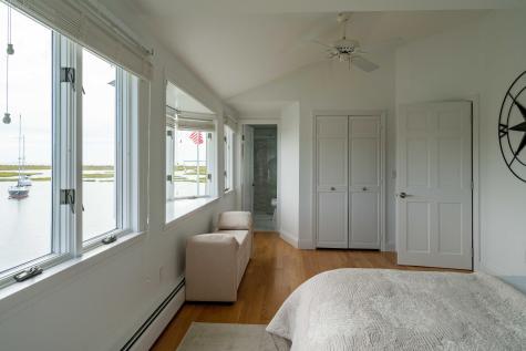 18 Wendy Way West Dennis MA 02670