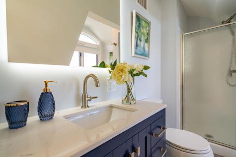18 Wendy Way West Dennis MA 02670
