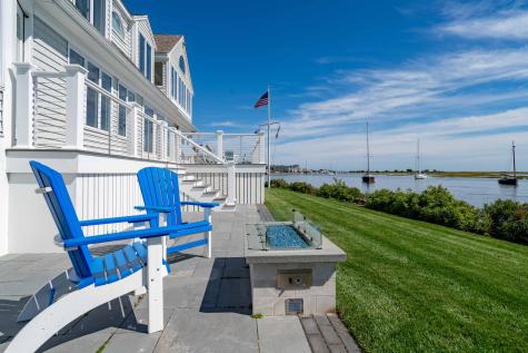18 Wendy Way West Dennis MA 02670