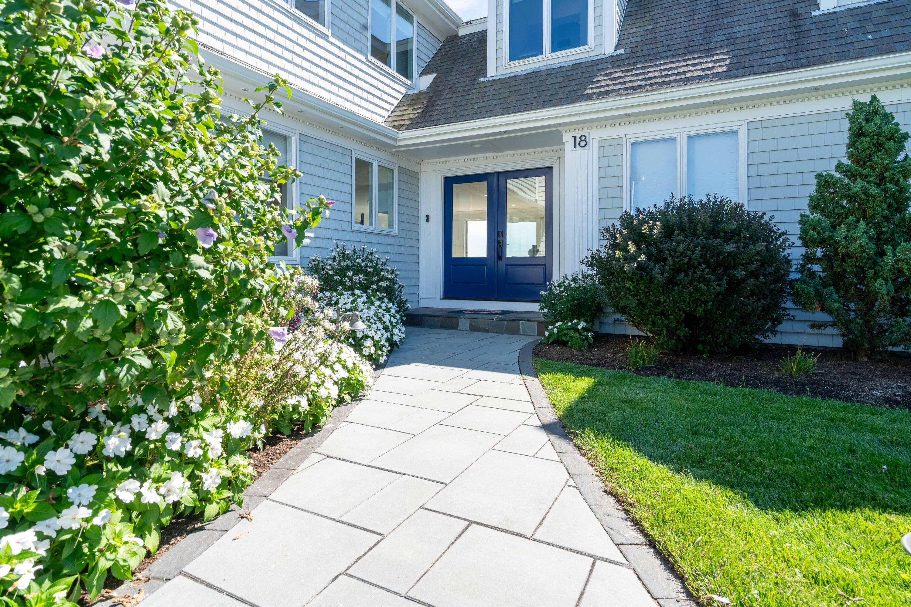 18 Wendy Way West Dennis MA 02670