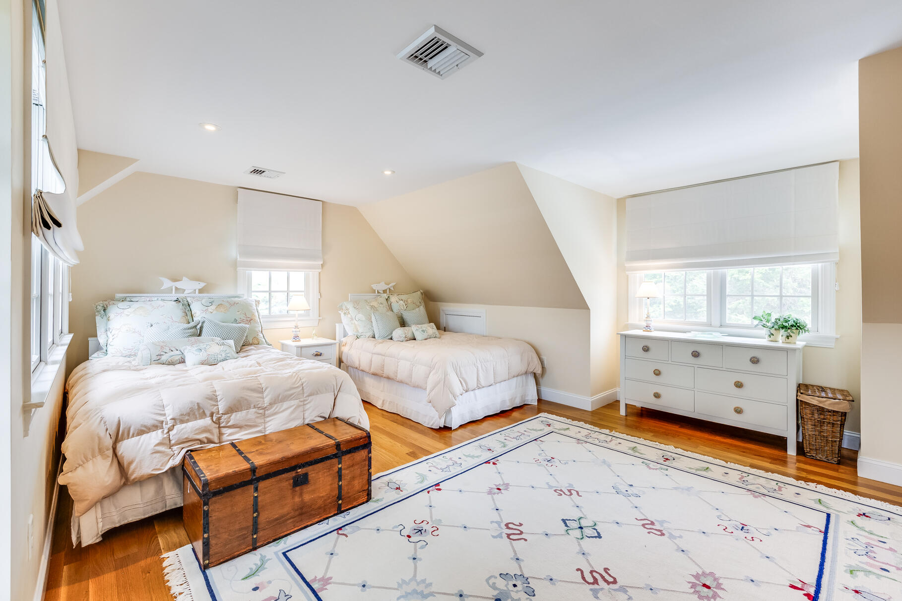 86 Champlain Road Chatham MA 02633