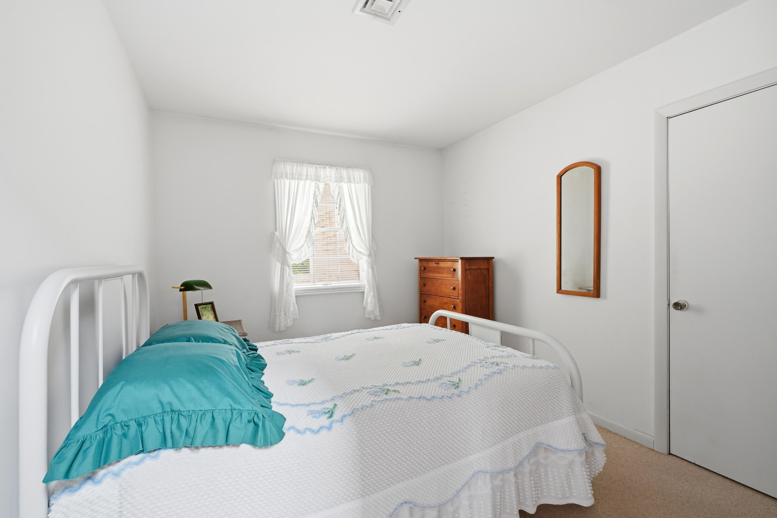 40 Cape Cod Lane Barnstable MA 02630