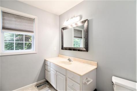3 Mohawk Road Mashpee MA 02649