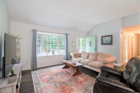 3 Mohawk Road Mashpee MA 02649