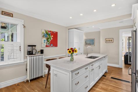158 Main Street Sandwich MA 02563
