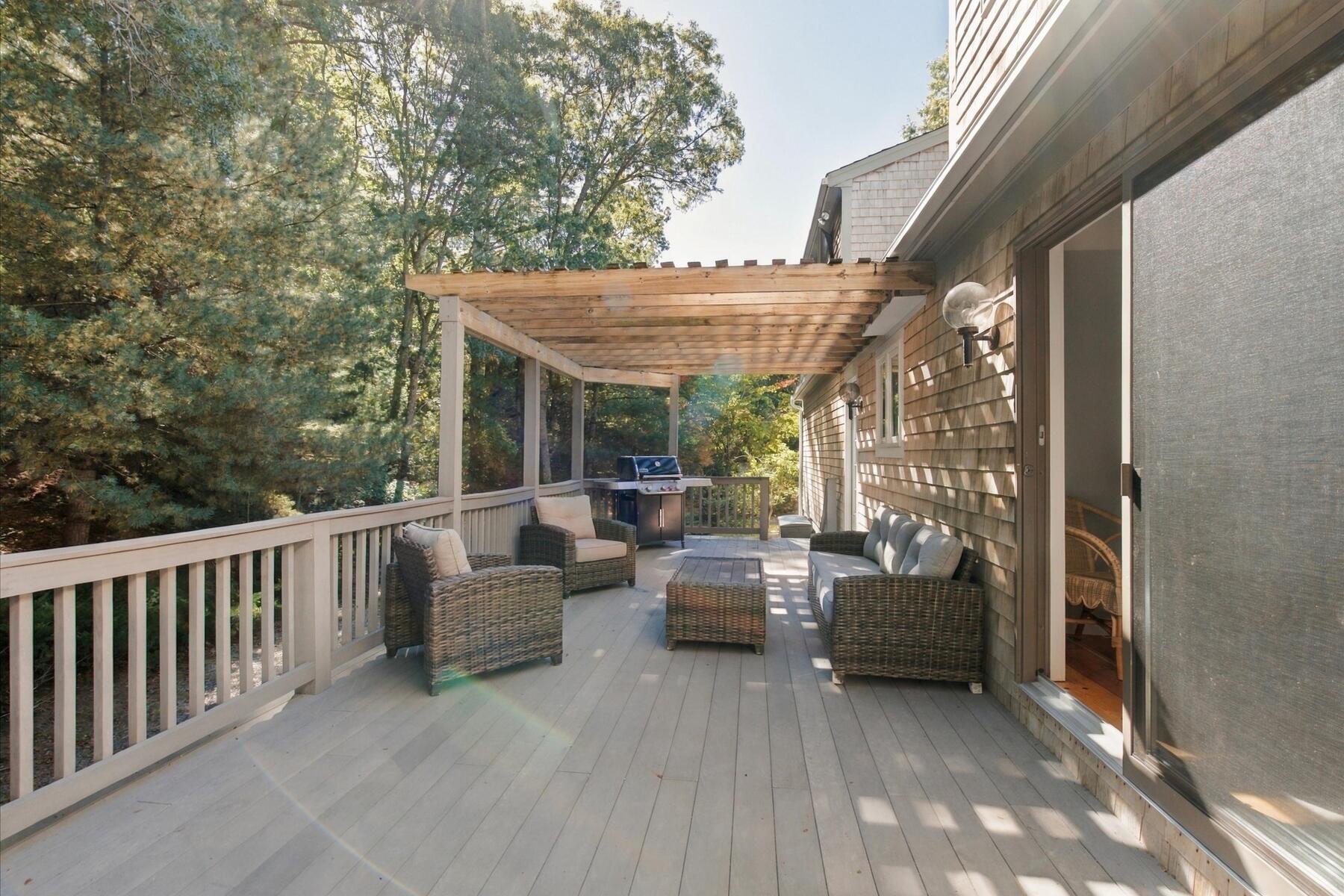 15 Sheep Pasture Way Sandwich MA 02563