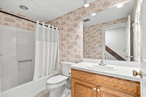 15 Sheep Pasture Way Sandwich MA 02563